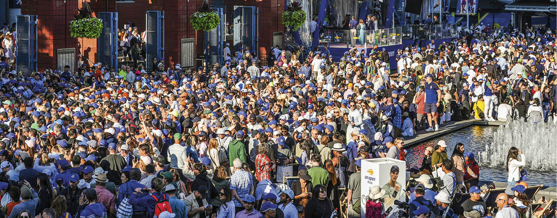 A general view of fans in Fountain Plaza as Jannik Sinner is interviewed on the ESPN set at the 2024 US Open on Sunday, Sep. 8, 2024 in Flushing, NY. (Manuela Davies/USTA)