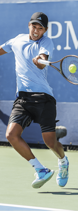 Learner Tien in action during a junior boys' singles match at the 2023 US Open, Sunday, Sep. 3, 2023 in Flushing, NY. (Brad Penner/USTA)