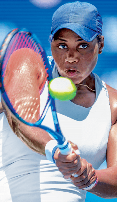 SAN JOSE, CALIFORNIA - AUGUST 03: Taylor Townsend returns a shot from Daria Kasatkina of Russia during the Mubadala Silicon Valley Classic, part of the Hologic WTA Tour, at Spartan Tennis Complex on August 03, 2022 in San Jose, California. (Photo by Carmen Mandato/Getty Images)
